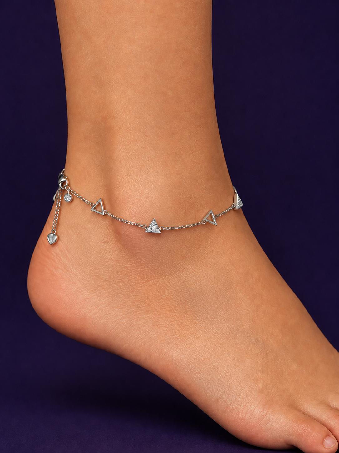 Silver Minimal Triangle Anklet — Silver
