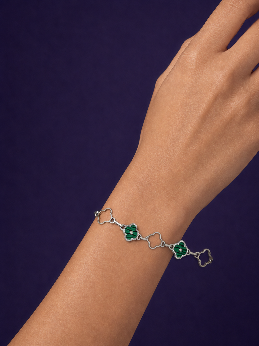 Silver Flower Emerald Bracelet — Silver